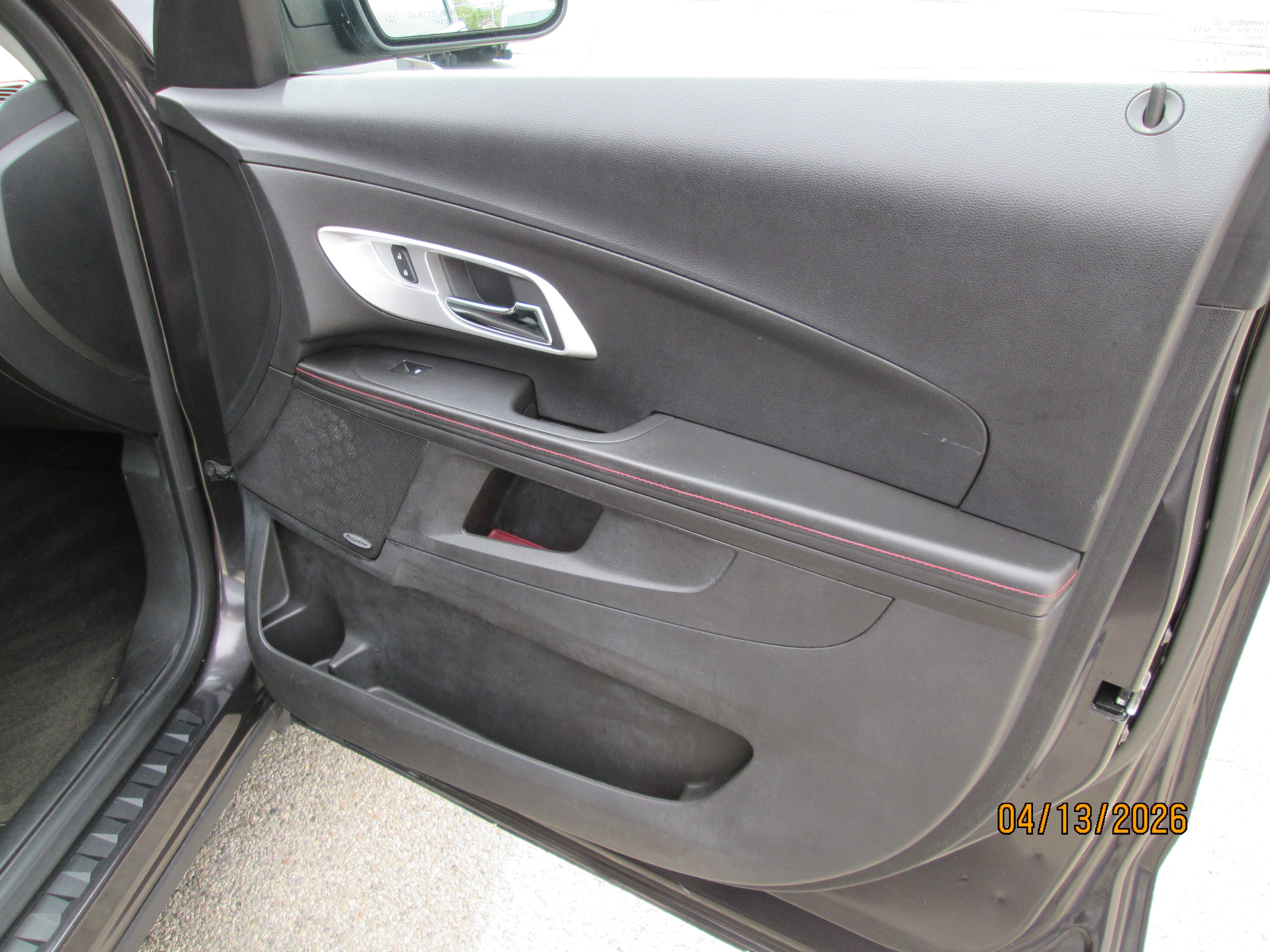 Used 2014 Chevrolet Equinox LTZ AWD/4WD image 17