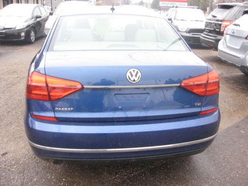 Used 2016 Volkswagen Passat 1.8T image 5
