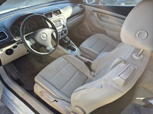 Used 2008 Volkswagen Eos 2.0T image 5