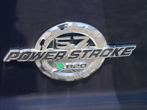 Used 2016 Ford F250 Lariat image 14