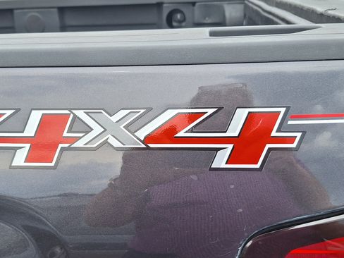 Used 2014 Chevrolet Silverado 1500 LT Z71 image 8