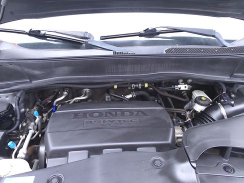 Used 2011 Honda Pilot Touring image 45