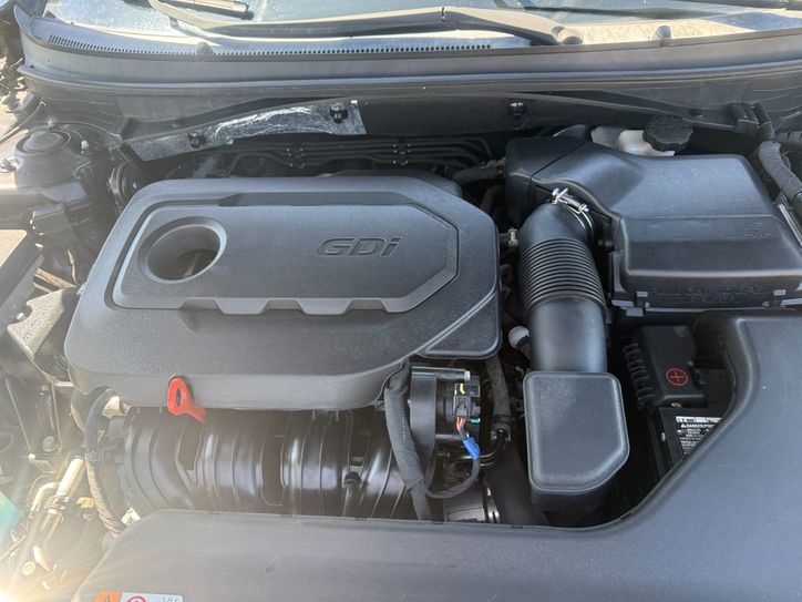 Used 2016 Hyundai Sonata SE FWD image 6