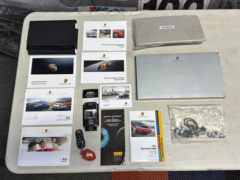 Used 2018 Porsche 911 Turbo S image 37