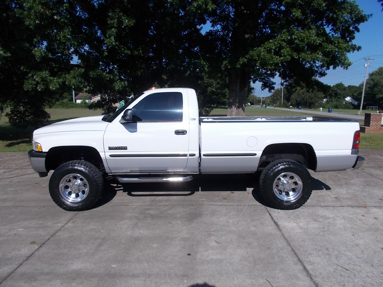 Used 1998 Dodge Ram 2500 Truck AWD/4WD image 3