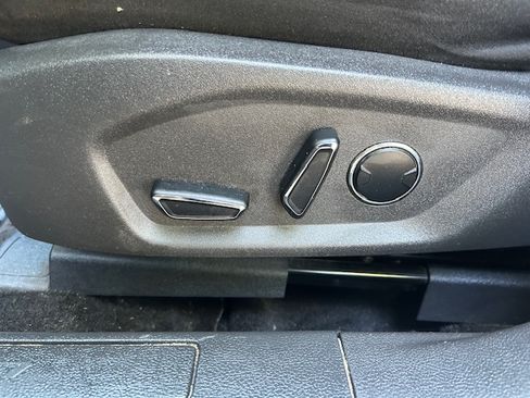 Used 2013 Ford Fusion SE FWD image 26