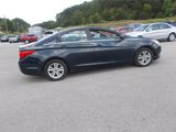 Used 2011 Hyundai Sonata GLS image 4