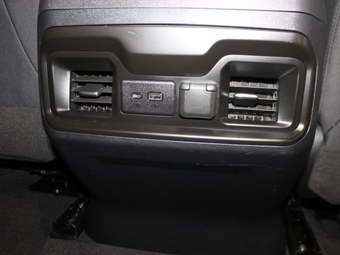 Used 2020 Chevrolet Silverado 1500 LT Trail Boss image 36