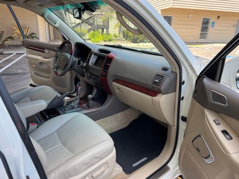 Used 2008 Lexus GX 470 image 23