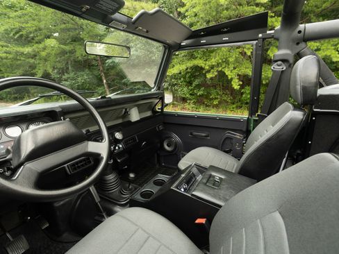 Used 1995 Land Rover Defender 90 image 11