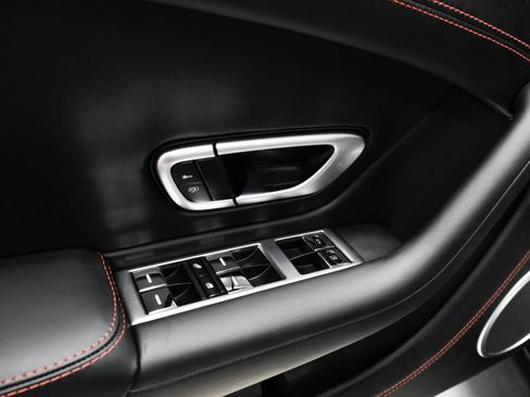 Used 2013 Bentley Continental GTC image 26