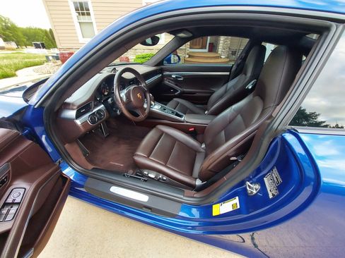 Used 2013 Porsche 911 Carrera S Coupe RWD image 53