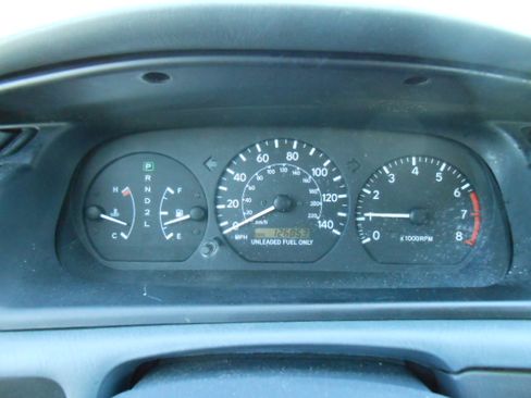 Used 1999 Toyota Camry LE V6 Sedan FWD image 14