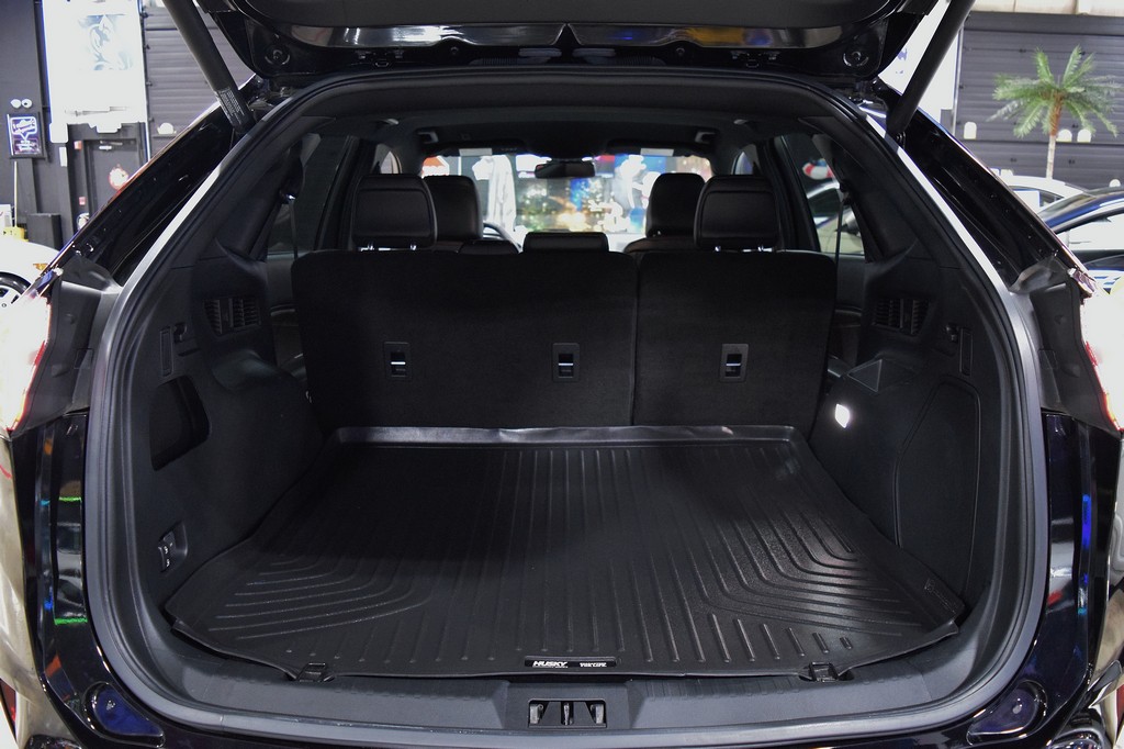 Used 2021 Ford Edge Titanium FWD image 20