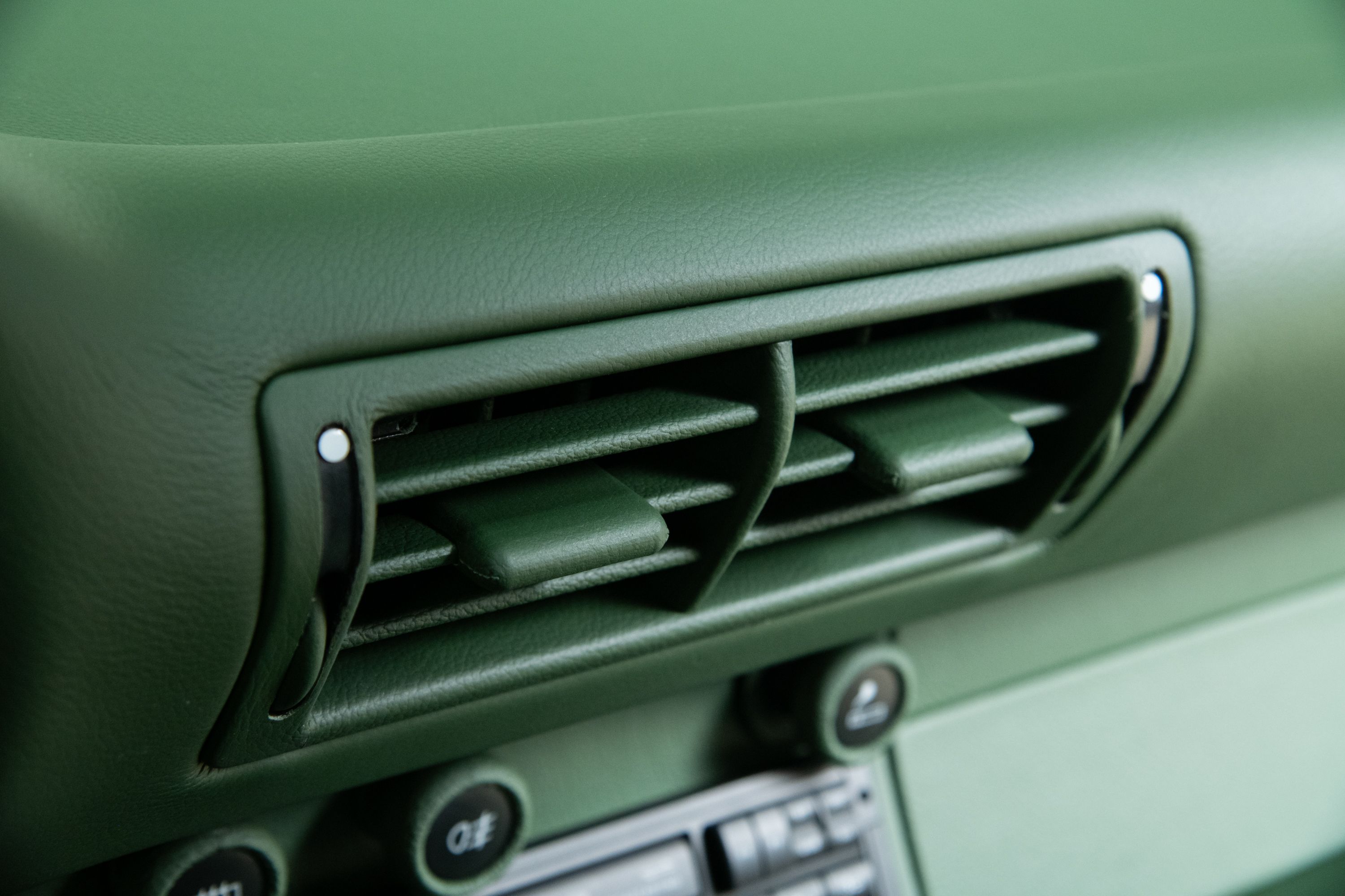 Used 1998 Porsche 911 Carrera S RWD image 69