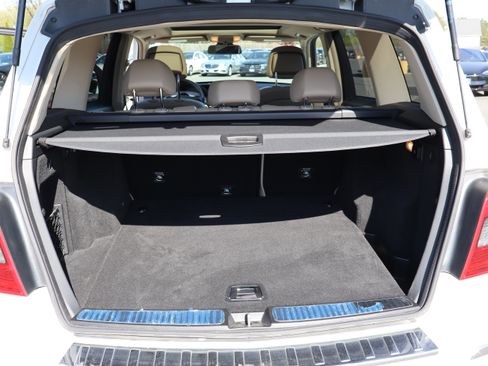 Used 2012 Mercedes-Benz GLK 350 image 32