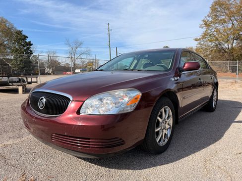 Used 2007 Buick Lucerne CXL image 3