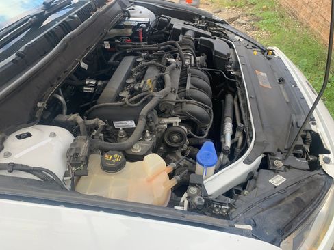 Used 2014 Ford Fusion S image 9