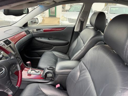 Used 2004 Lexus ES 330 image 5