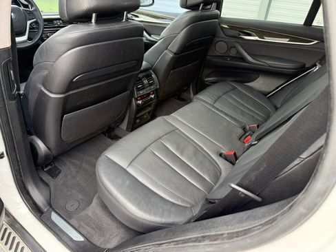 Used 2016 BMW X5 xDrive35d AWD/4WD image 16