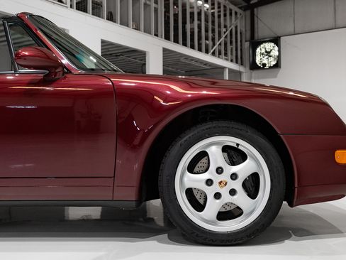 Used 1998 Porsche 911 Carrera Cabriolet RWD image 18