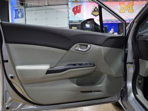 Used 2012 Honda Civic LX image 27