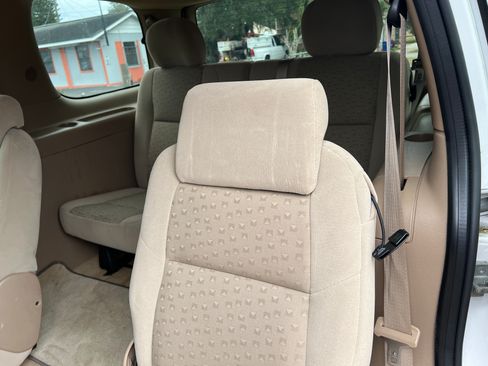 Used 2007 Chevrolet Uplander LS image 12