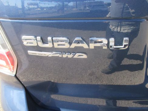 Used 2014 Subaru Forester Premium w/ All-Weather Package AWD/4WD image 9