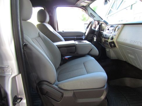 Used 2015 Ford F250 XLT image 13