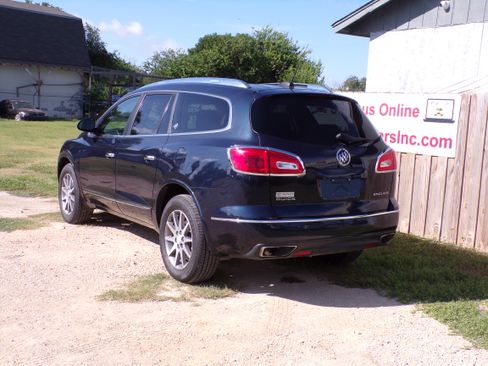 Used 2016 Buick Enclave Leather image 3