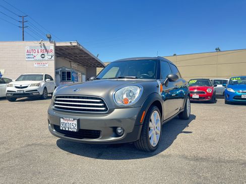 Used 2012 MINI Cooper Countryman UNAVAIL FWD image 2