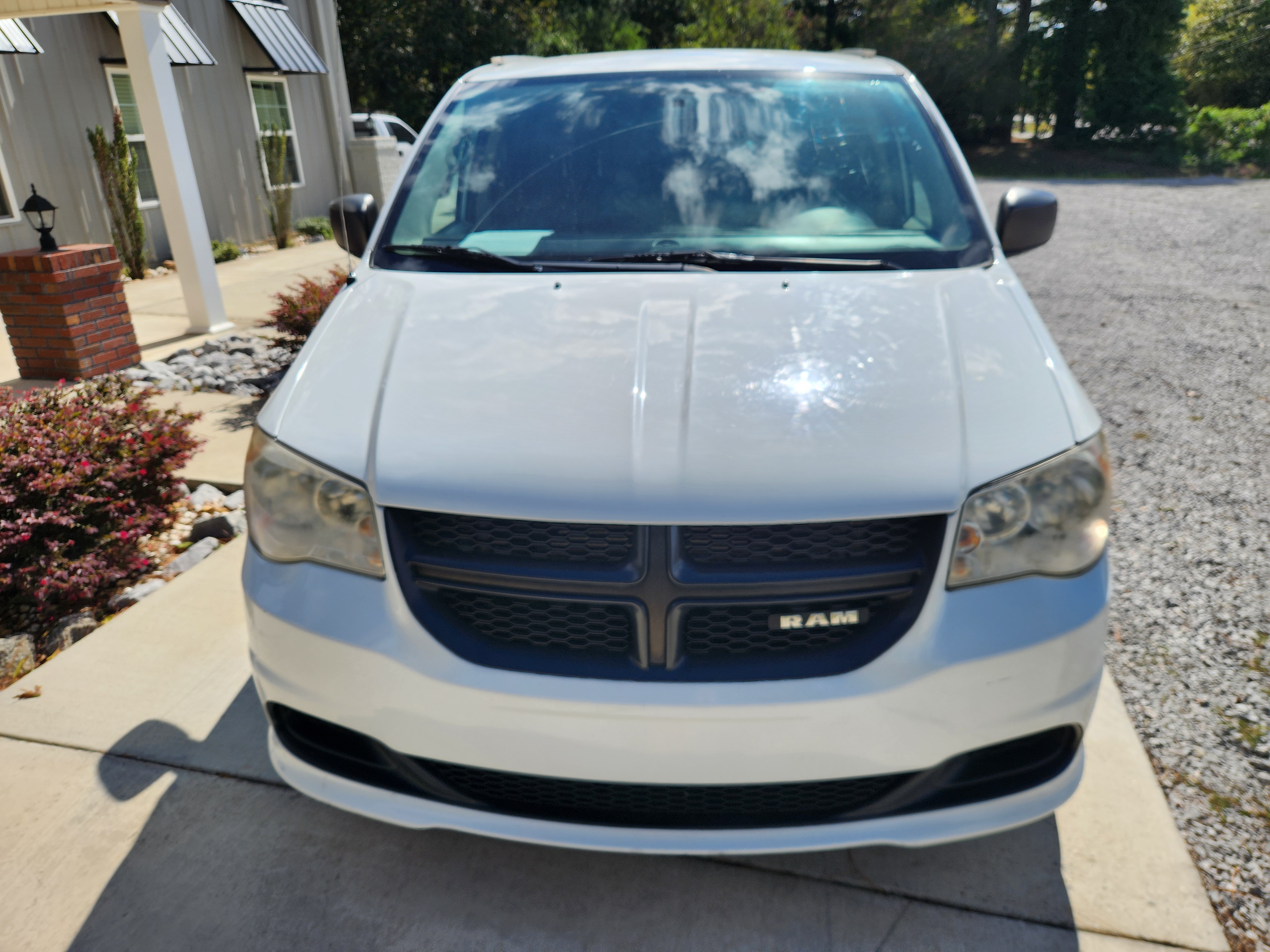 Used 2014 RAM C/V Tradesman FWD image 3