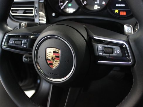 Used 2023 Porsche Macan UNAVAIL AWD/4WD image 34