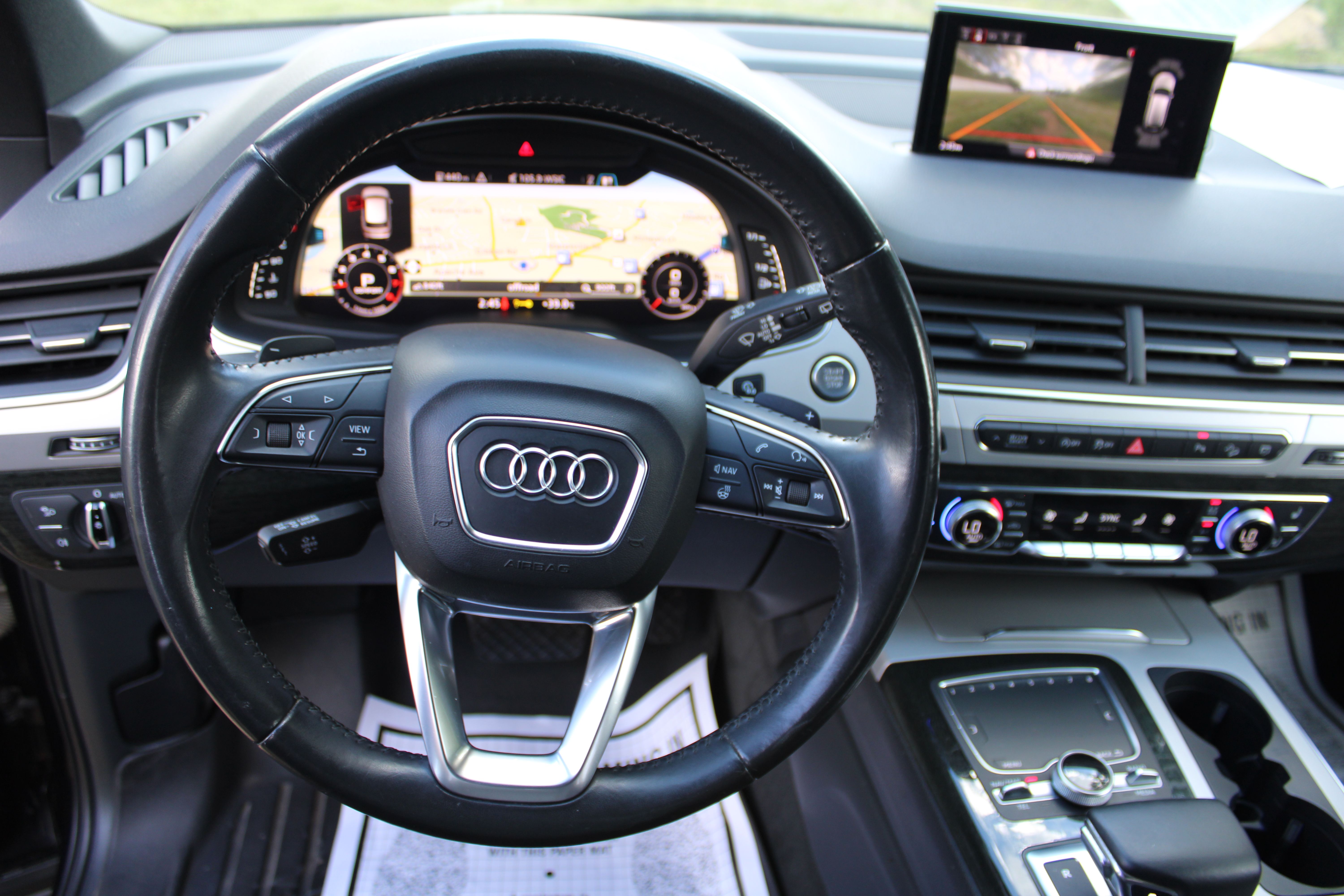 Used 2017 Audi Q7 3.0T Prestige w/ S Line AWD/4WD image 39