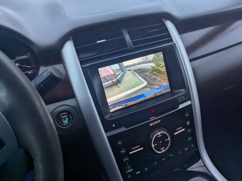 Used 2013 Ford Edge Limited image 11