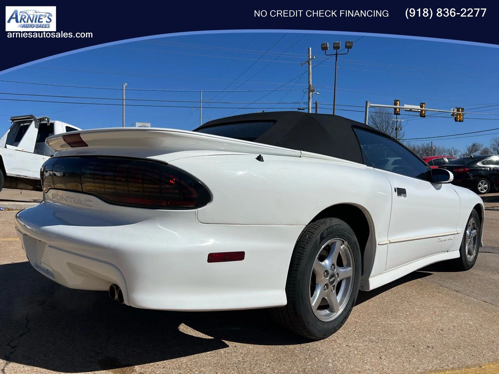 Used 1996 Pontiac Firebird Trans Am RWD image 9