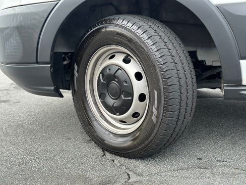 Used 2017 Ford Transit 250 image 20