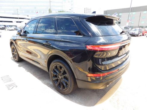 Used 2022 Lincoln Corsair FWD Reserve image 5