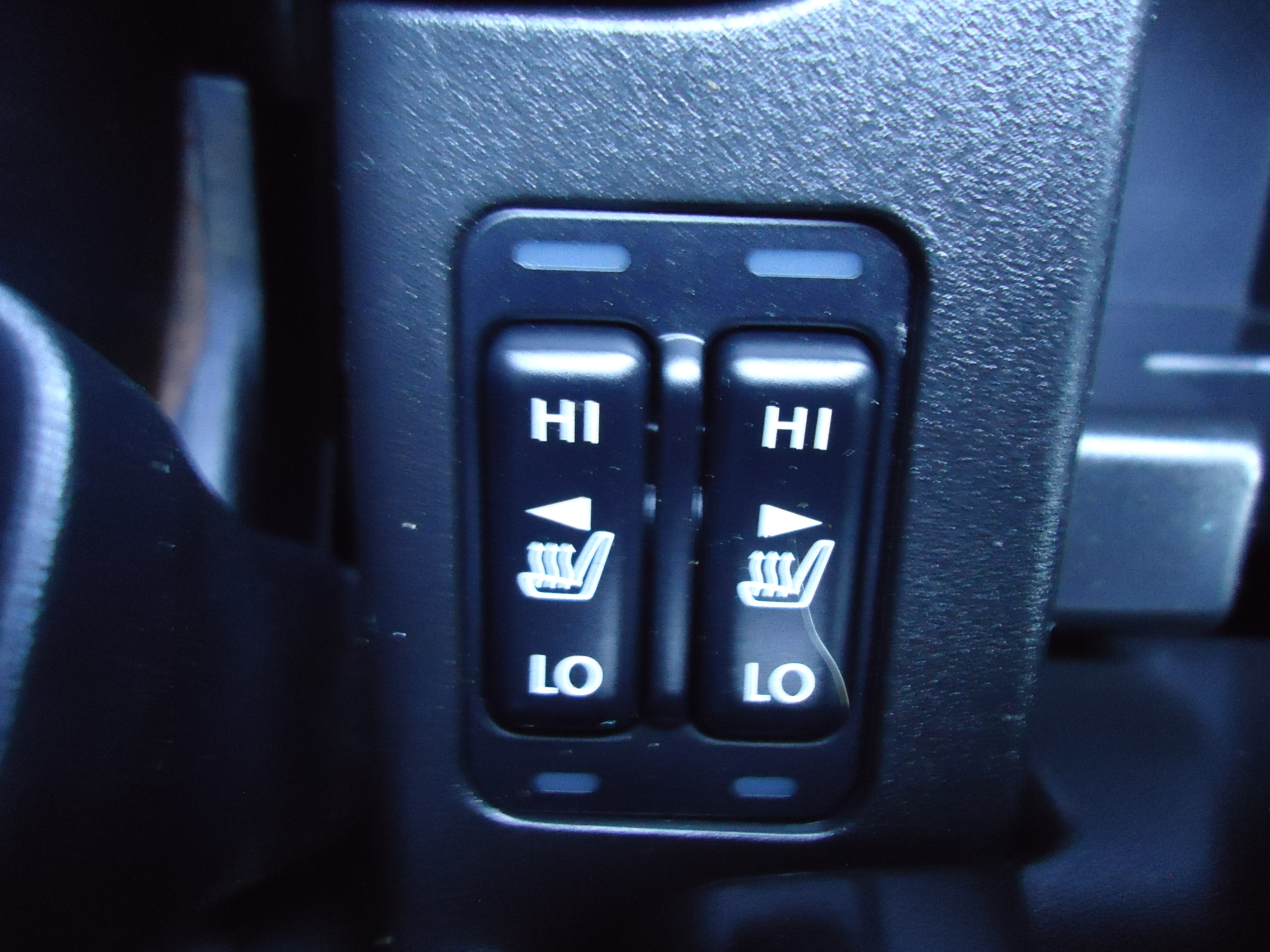 Used 2011 Subaru Forester 2.5X Touring AWD/4WD image 18