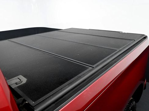 Used 2019 Chevrolet Silverado 1500 RST image 12