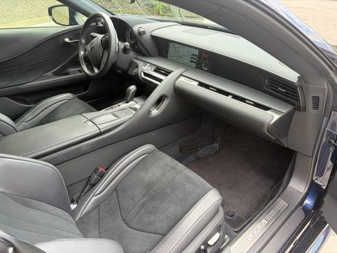 Used 2018 Lexus LC 500 Coupe RWD image 21