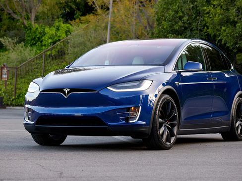 Used 2018 Tesla Model X Performance image 3