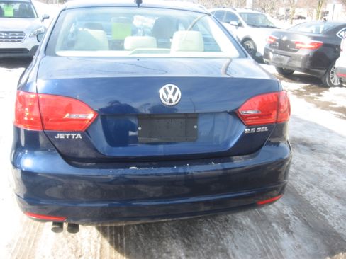 Used 2011 Volkswagen Jetta 2.5 SE image 5