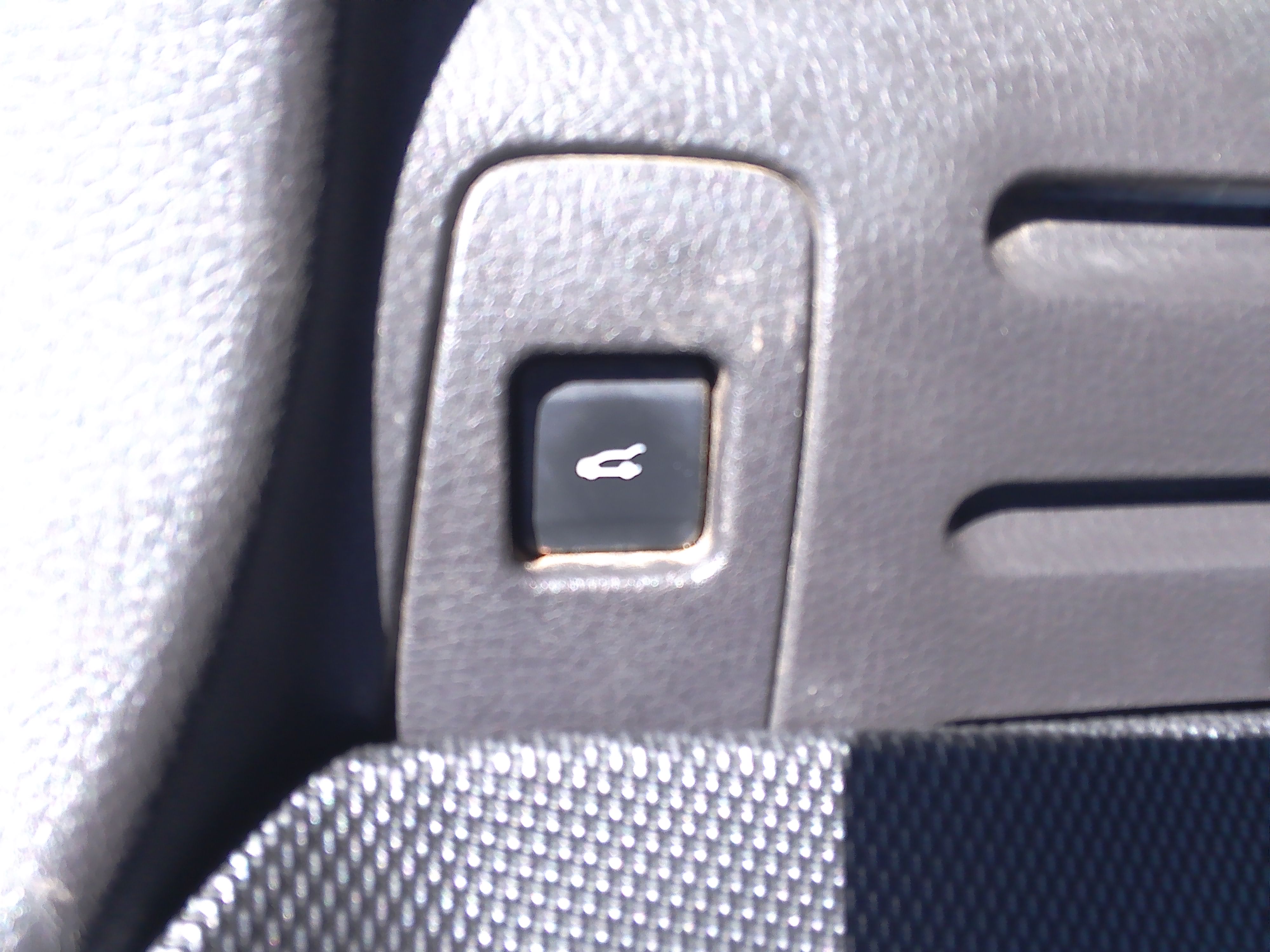 Used 2013 Ford Edge SEL FWD image 32