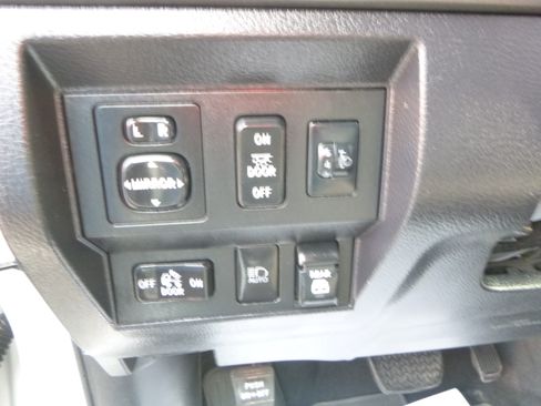 Used 2021 Toyota Tundra TRD Sport AWD/4WD image 21