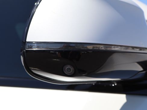 Used 2020 BMW X7 xDrive40i w/ M-Sport Package image 13