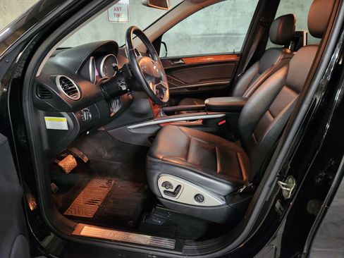 Used 2009 Mercedes-Benz ML 320 image 7