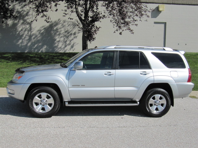Used 2003 Toyota 4Runner 4WD Limited image 10