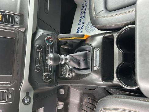 Used 2022 Ford Bronco Badlands image 19