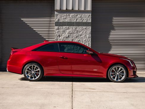 Used 2017 Cadillac ATS V image 9